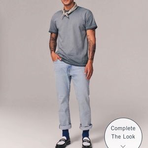 NWT Men’s 32x30 A&F Athletic Straight Jeans.